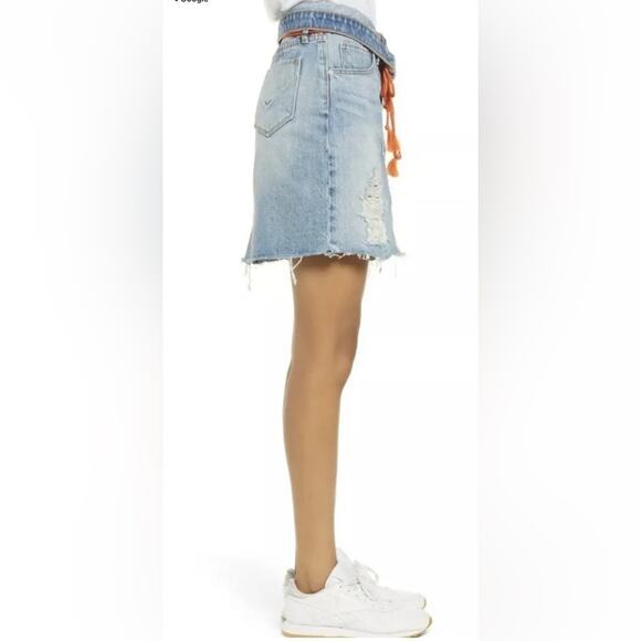 Hudson Women's Sloane Skirt Distressed In Light Blue Size 24 - Picture 10 of 15